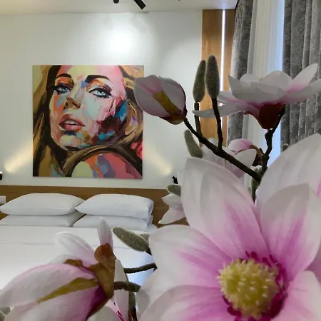 Apartment Z Kominkiem W Sercu Wroclawia *