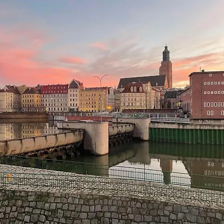 Z Kominkiem W Sercu Wroclawia Апартаменти *